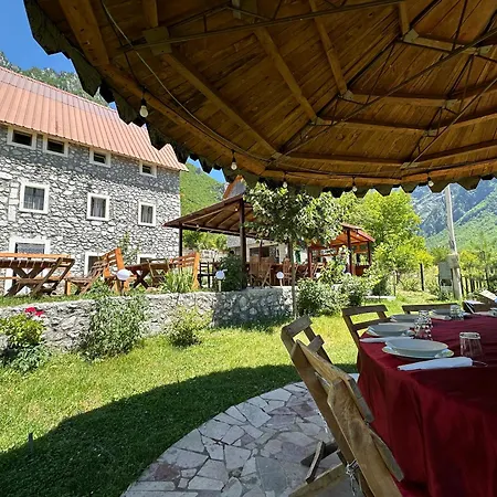 Bed & Breakfast Bjeshka-9